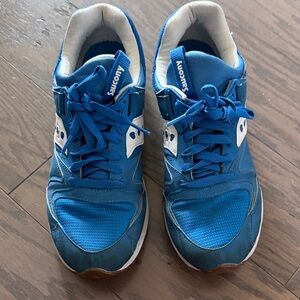 Saucony Vibrant Blue Running Shoes